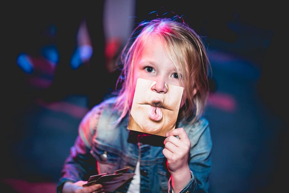 Нереални профили и онлайн измами